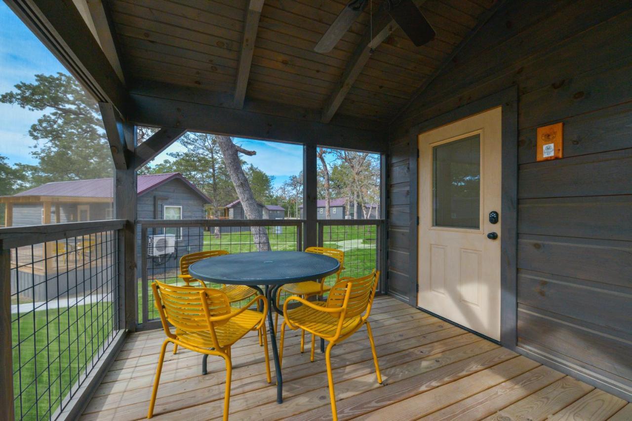 Great Escapes Rv Resort Bryan College Station Exterior photo